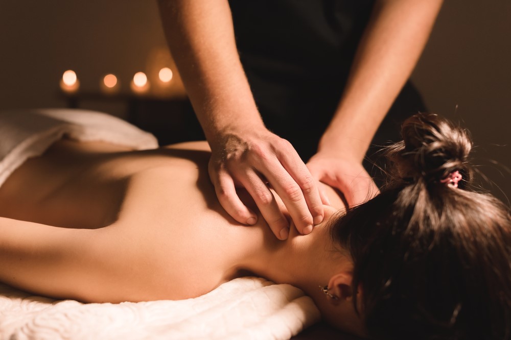 Dầu massage cho nữ